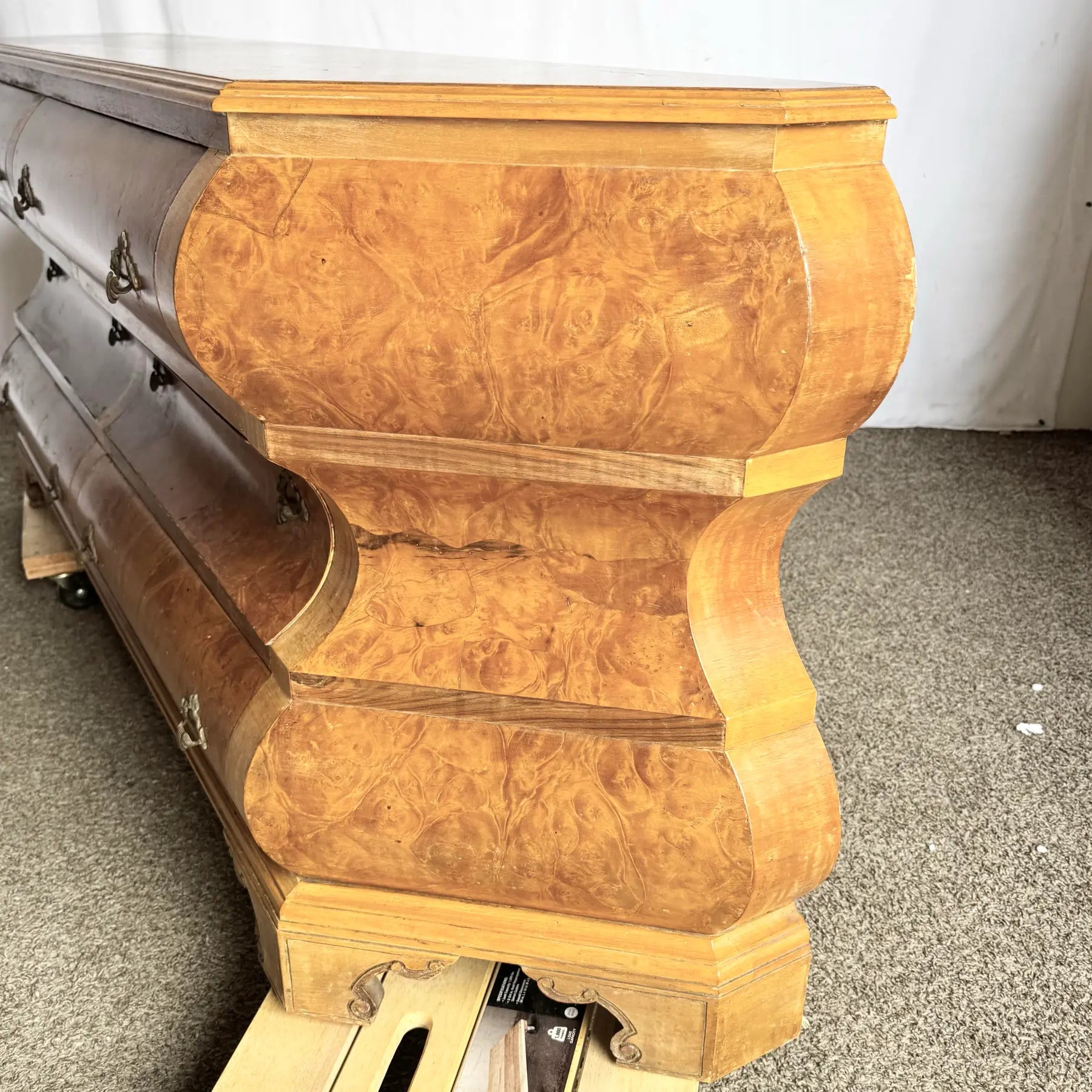 Vintage Venetian Bombe Burlwood Dresser