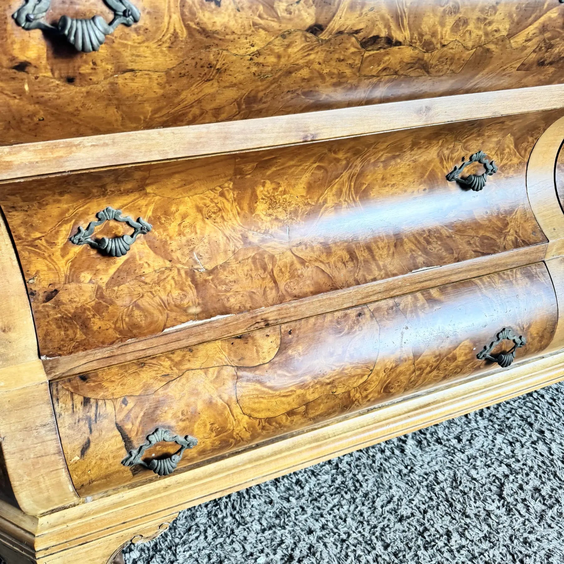 Vintage Venetian Bombe Burlwood Dresser