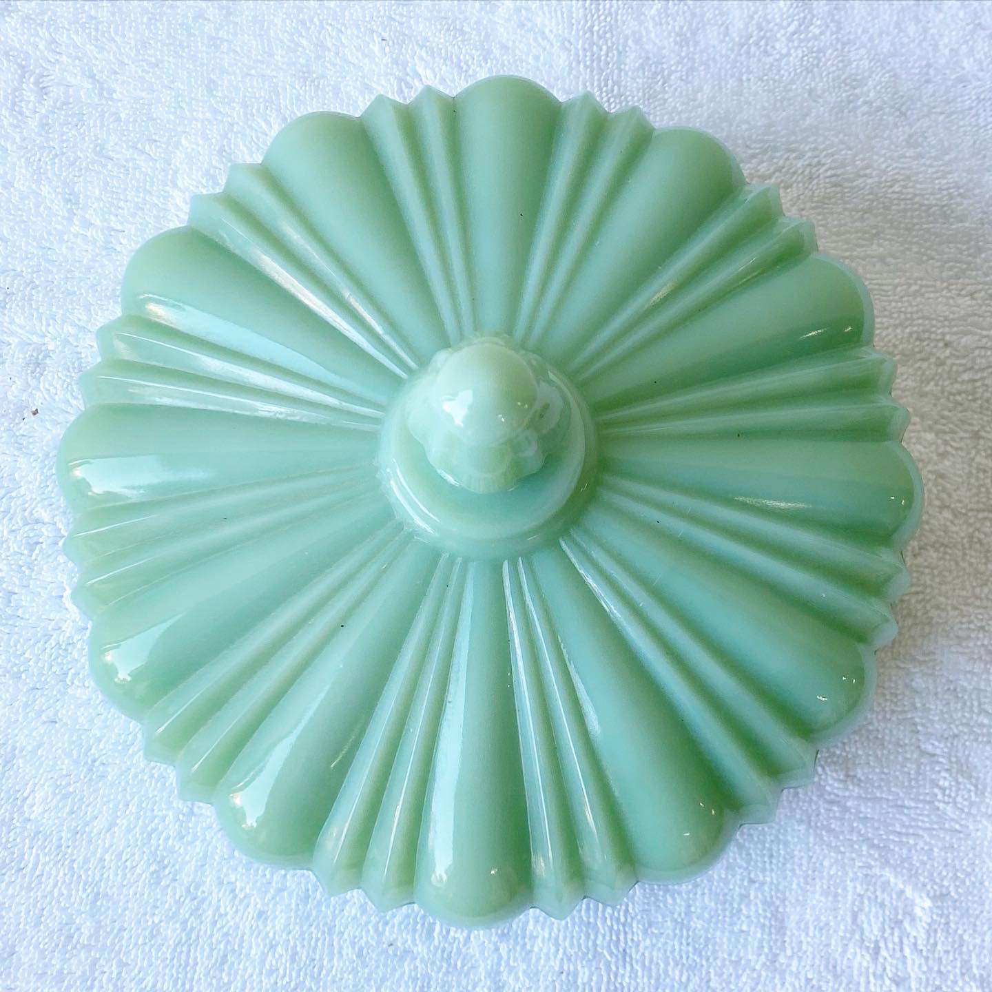 Vintage Anchor Hocking Fire King Jadeite Lidded Candy Dish